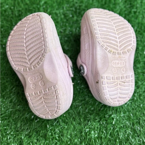 Crocs Kids Pink Clogs Size C-6‎ - Picture 2 of 7